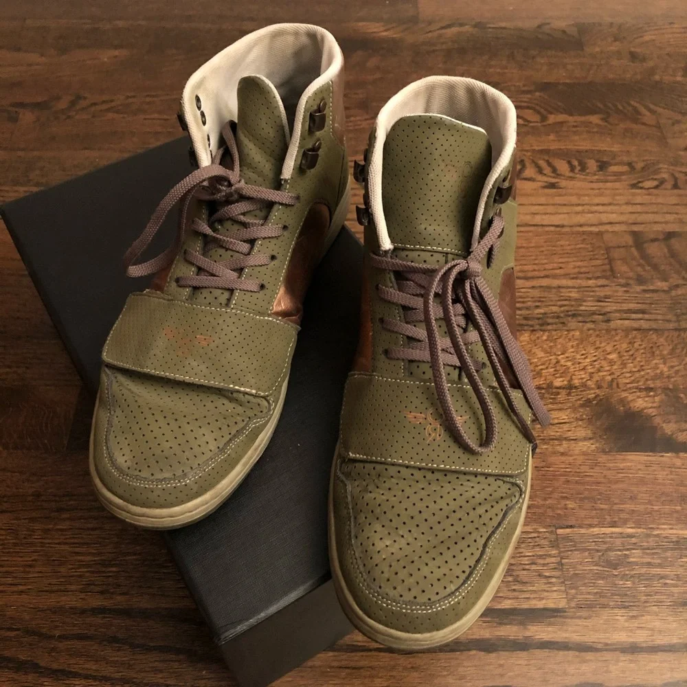 Creative Recreation Men’s High Top Sneakers Size 10.5